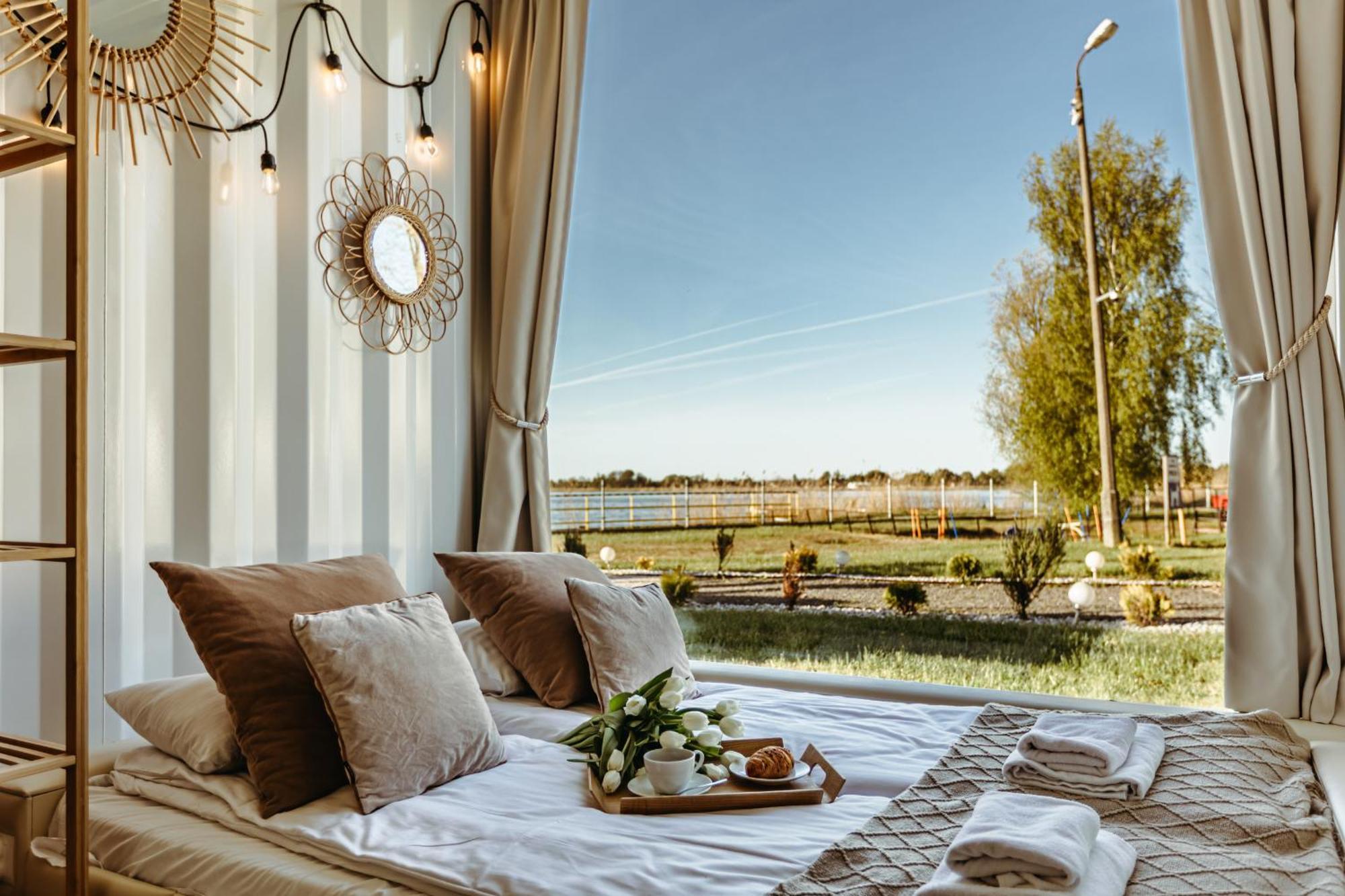 Herbals - Tree&Lake Houses With Bath, Sauna, Bikes, Motorboat Mielno  Exterior foto